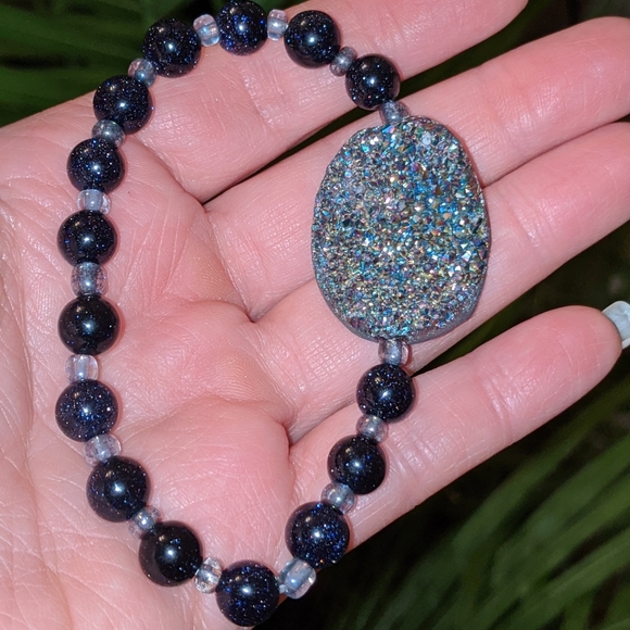 Natural Druzy Rainbow Quartz Bracelet - Picture 6 of 6